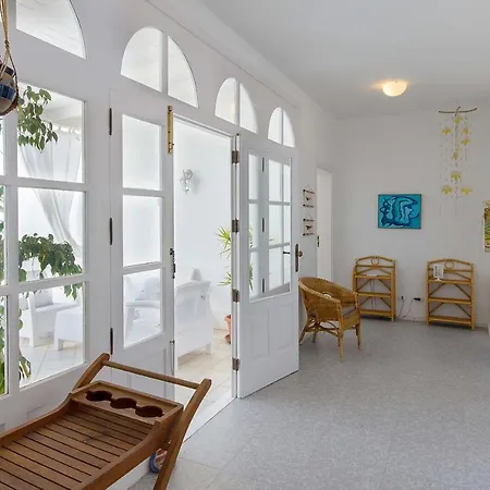 La Casa Del Puerto, Puerto Calero