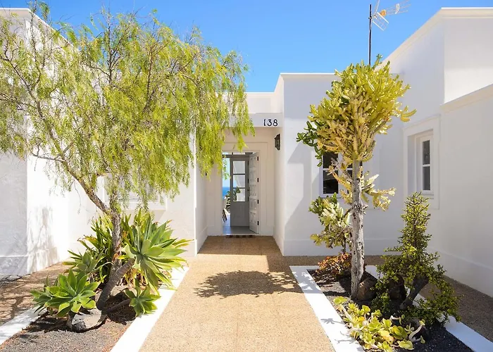 La Casa Del Puerto, * Puerto Calero